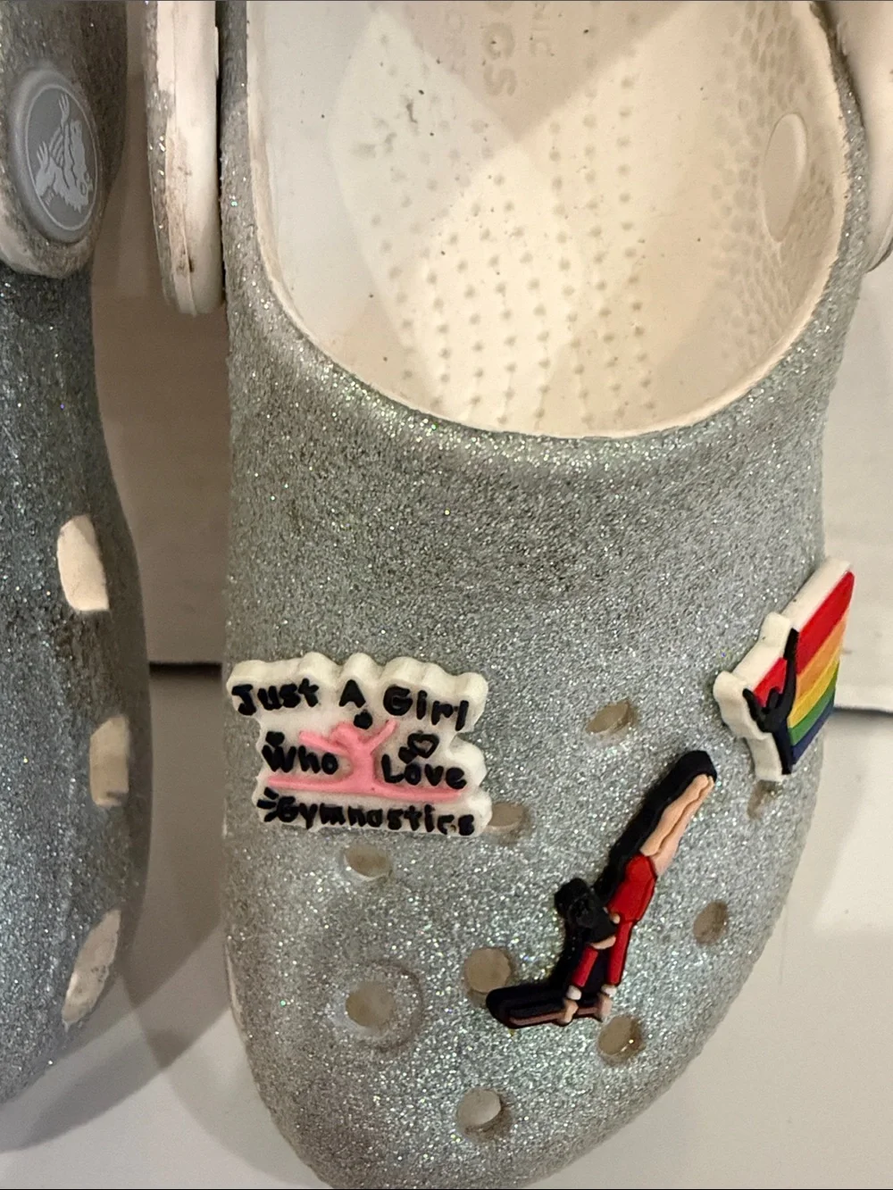 CROCS Kids Sparkle Clogs with Rainbow & Gymnastic Charms - Silver ( sz 10)